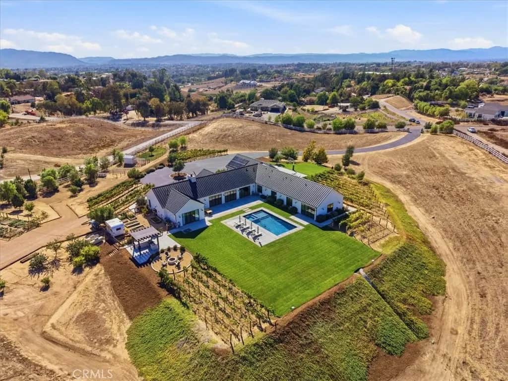 41838 Altanos, Temecula, CA — listing photo 1