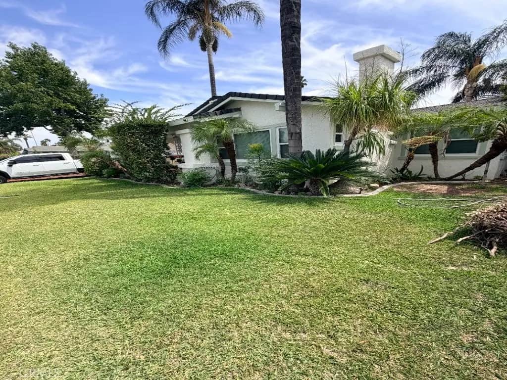4574 Central Ave, Riverside, CA — listing photo 1