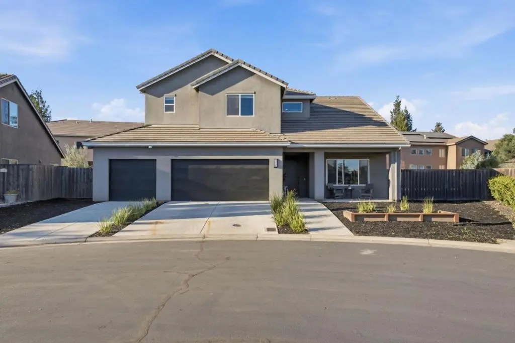 1258 Heavenly Circle, Stockton, CA — listing photo 1