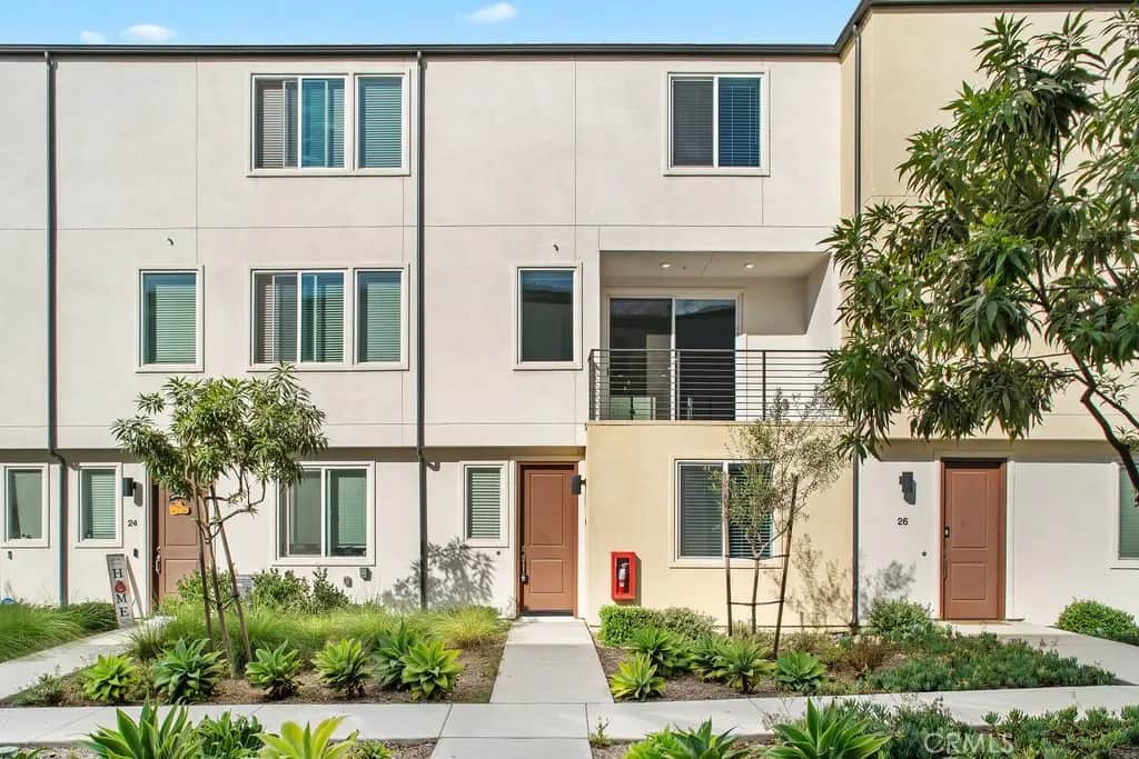 5464 Seacliff 25, San Diego, CA — listing photo 1