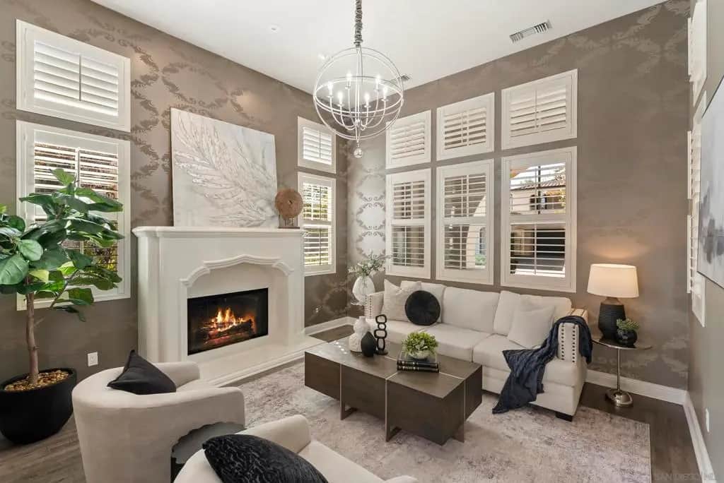 15639 Via Montecristo, San Diego, CA — listing photo 1