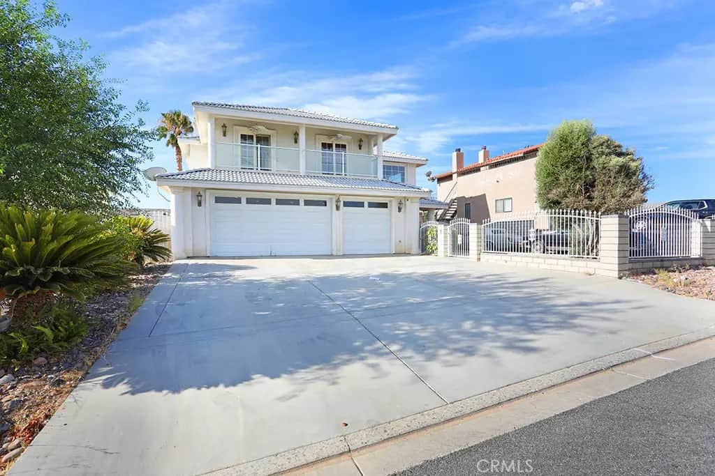 17715 Vista Point, Victorville, CA — listing photo 1