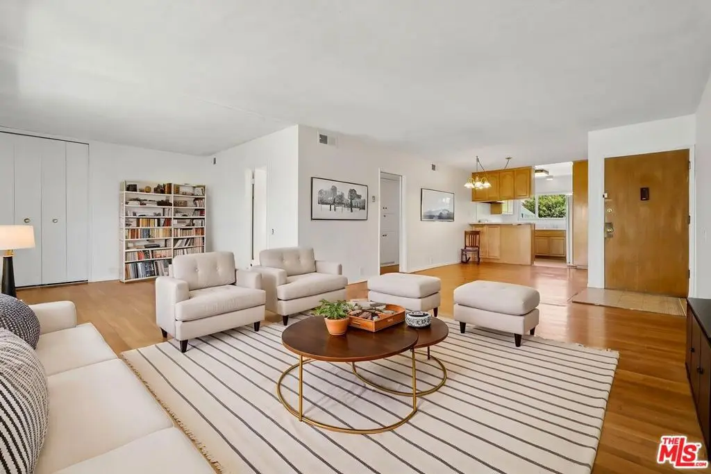 3200 S Sepulveda Boulevard K36, Los Angeles, CA — listing photo 1