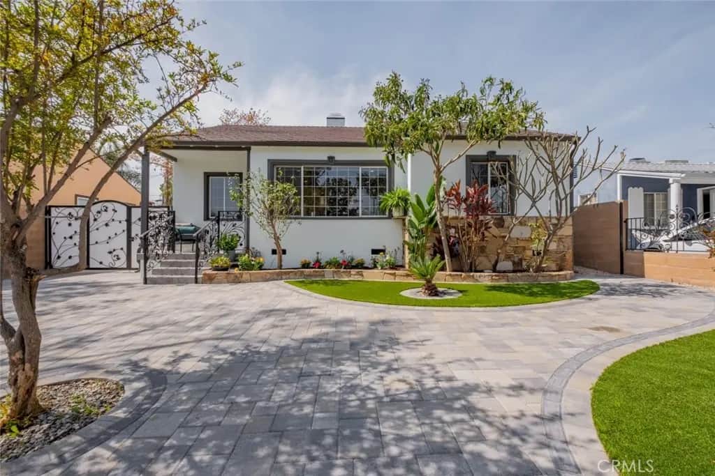 1735 N Lima St, Burbank, CA — listing photo 1