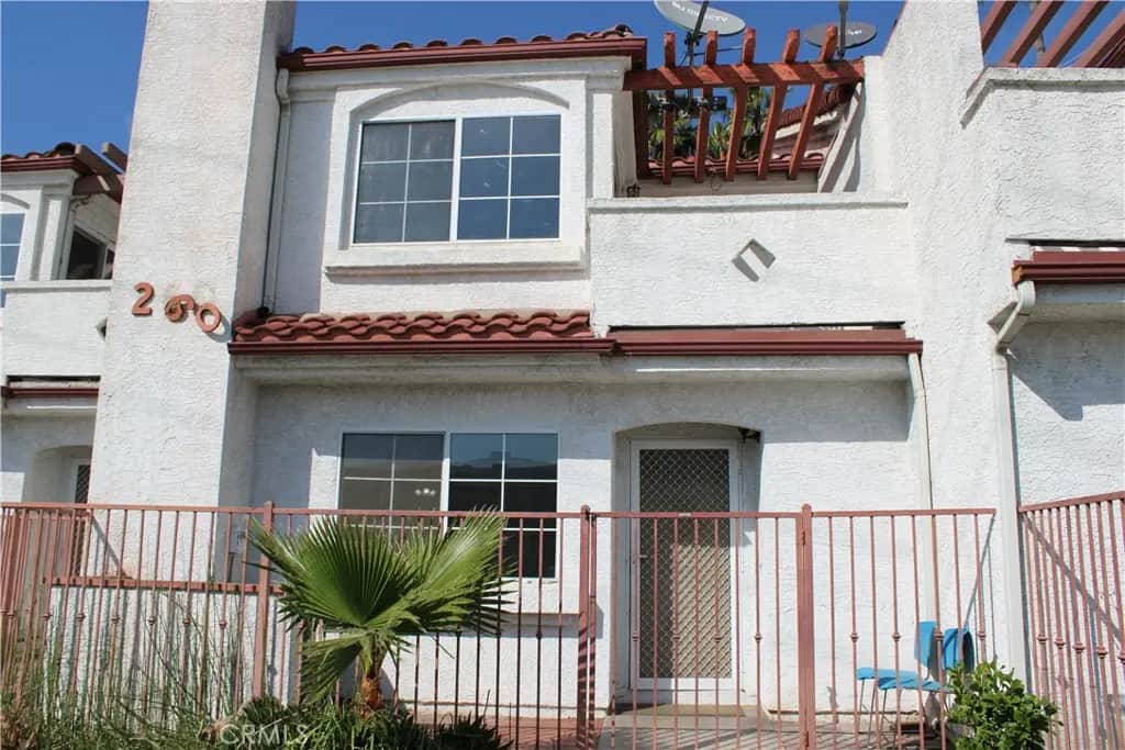 260 E Beverly Boulevard C, Montebello, CA — listing photo 1