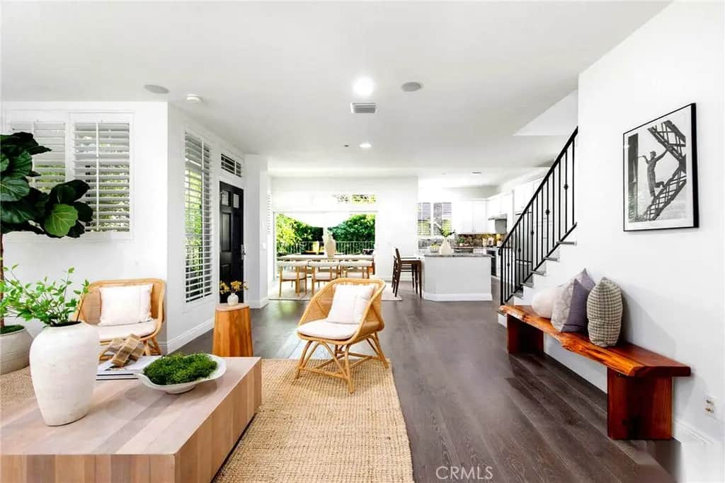 10523 Selkirk Lane, Los Angeles, CA — listing photo 1