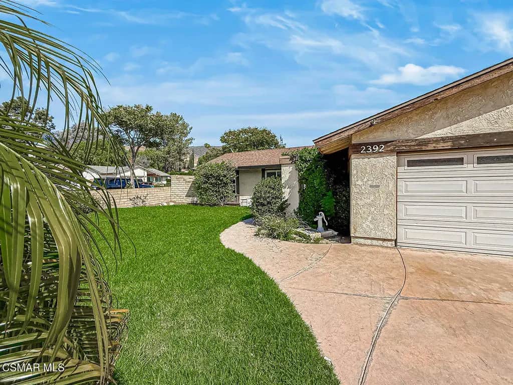 2392 Alscot Avenue, Simi Valley, CA — listing photo 1