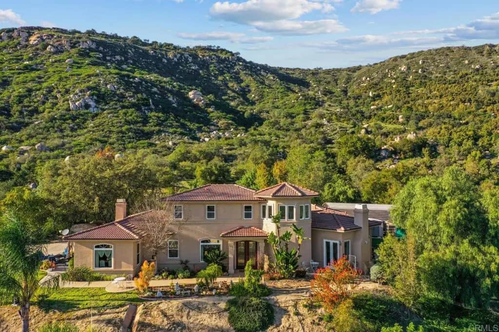 19700 Calle Pena Huerta, Temecula, CA — listing photo 1