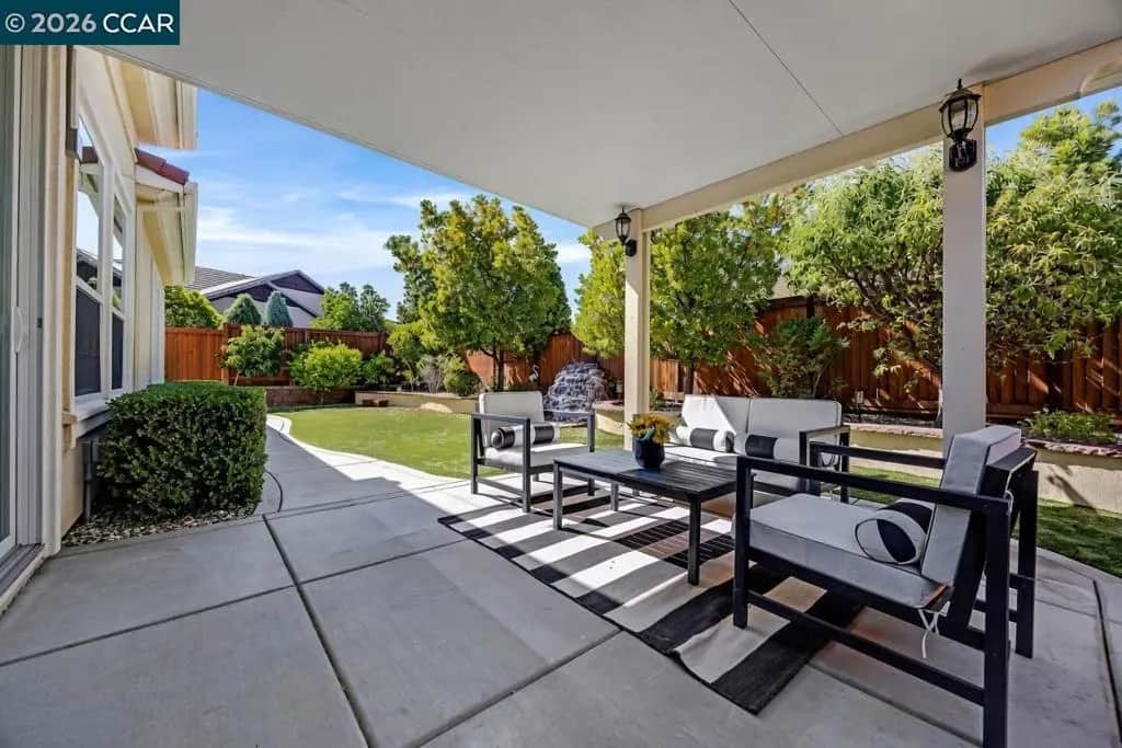 1939 Burgundy Ln, Brentwood, CA — listing photo 1