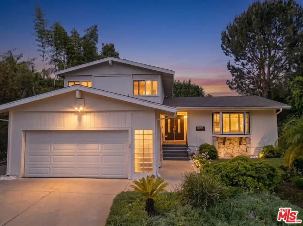 10765 Wrightwood Lane, Los Angeles, CA — listing photo 1