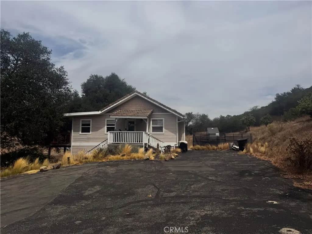 42750 Calle Capistrano, Temecula, CA — listing photo 1