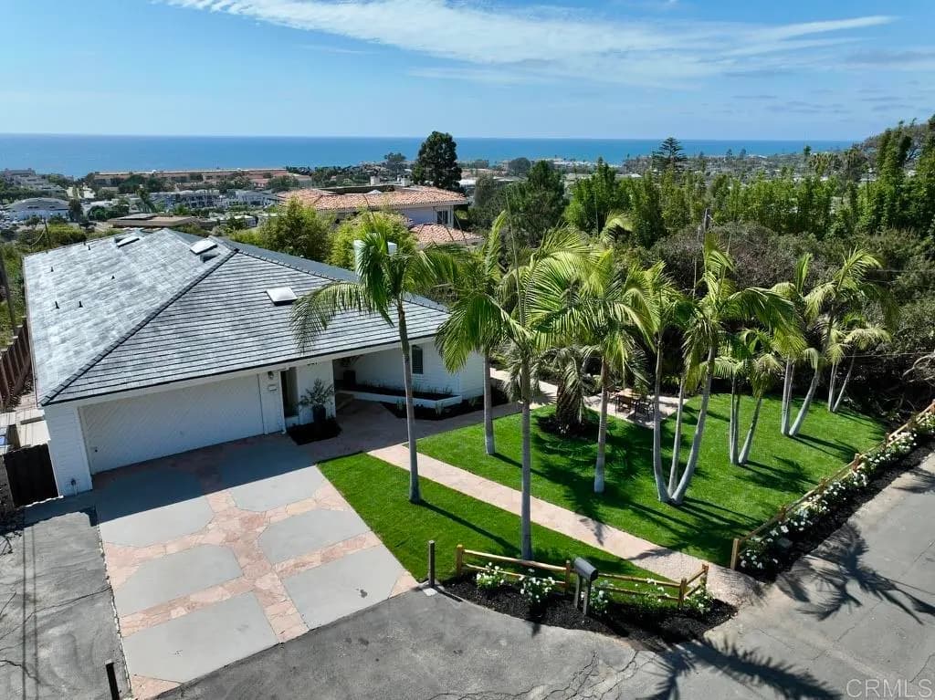 541 S Granados Avenue, Solana Beach, CA — listing photo 1
