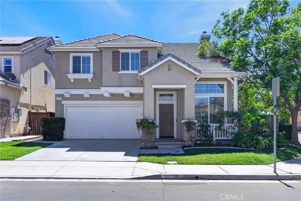 1205 Strand, Perris, CA — listing photo 1