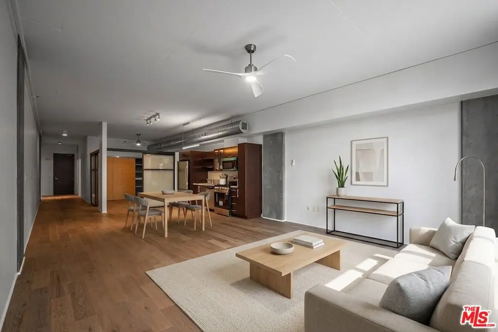 1111 S Grand Avenue 607, Los Angeles, CA — listing photo 1