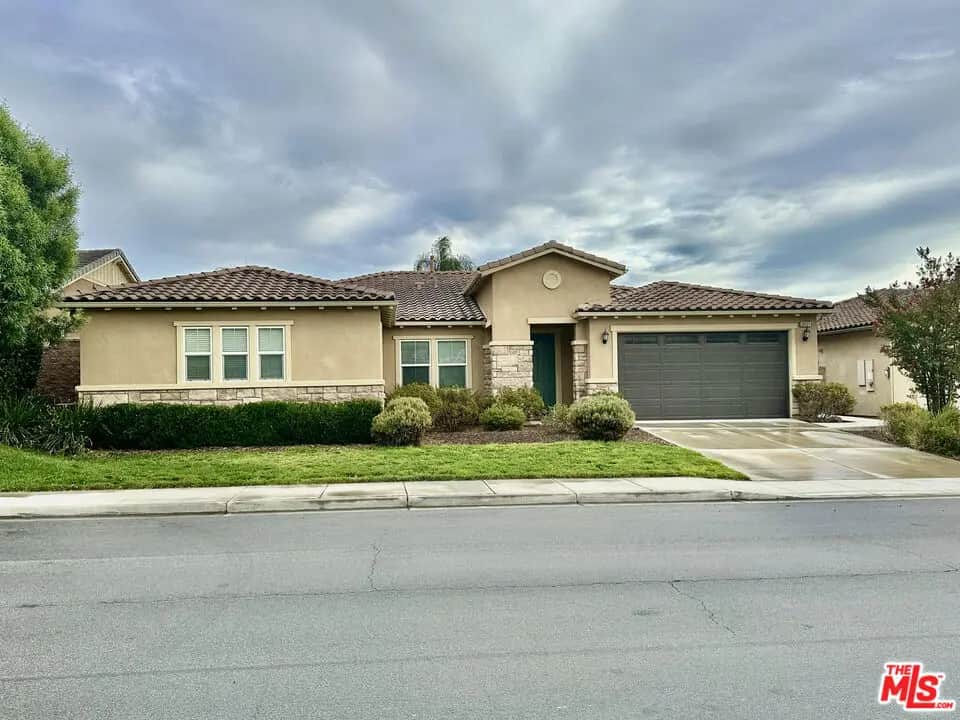 30121 Alfalfa Lane, Murrieta, CA — listing photo 1