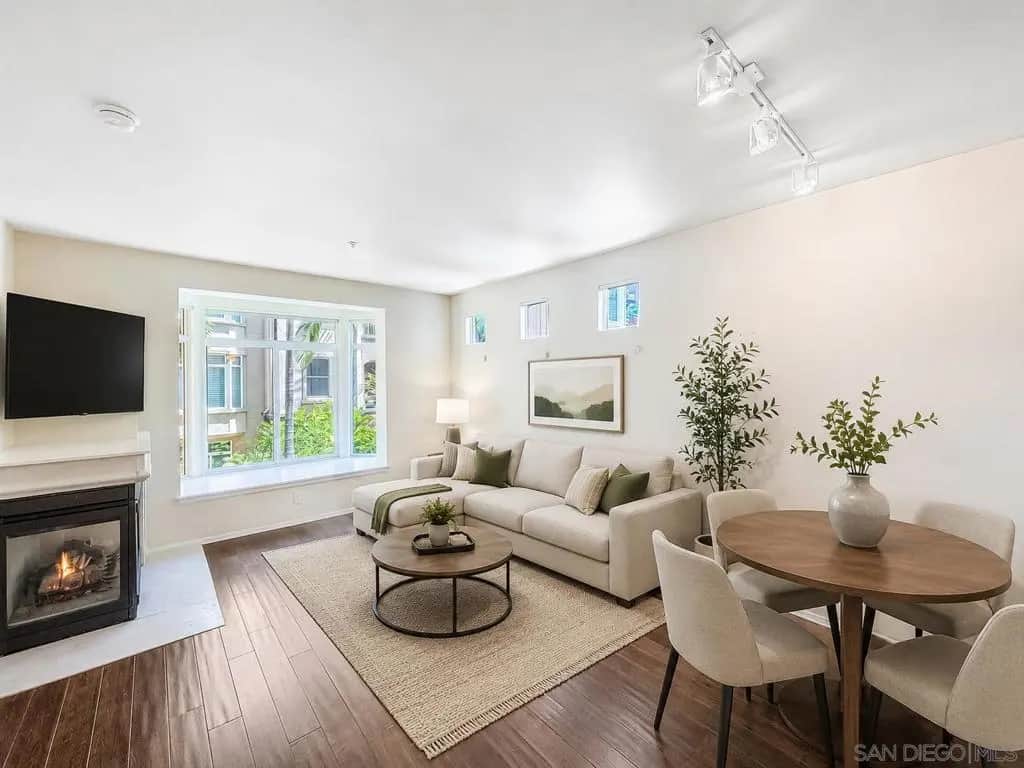 2400 5th Ave 203, San Diego, CA — listing photo 1