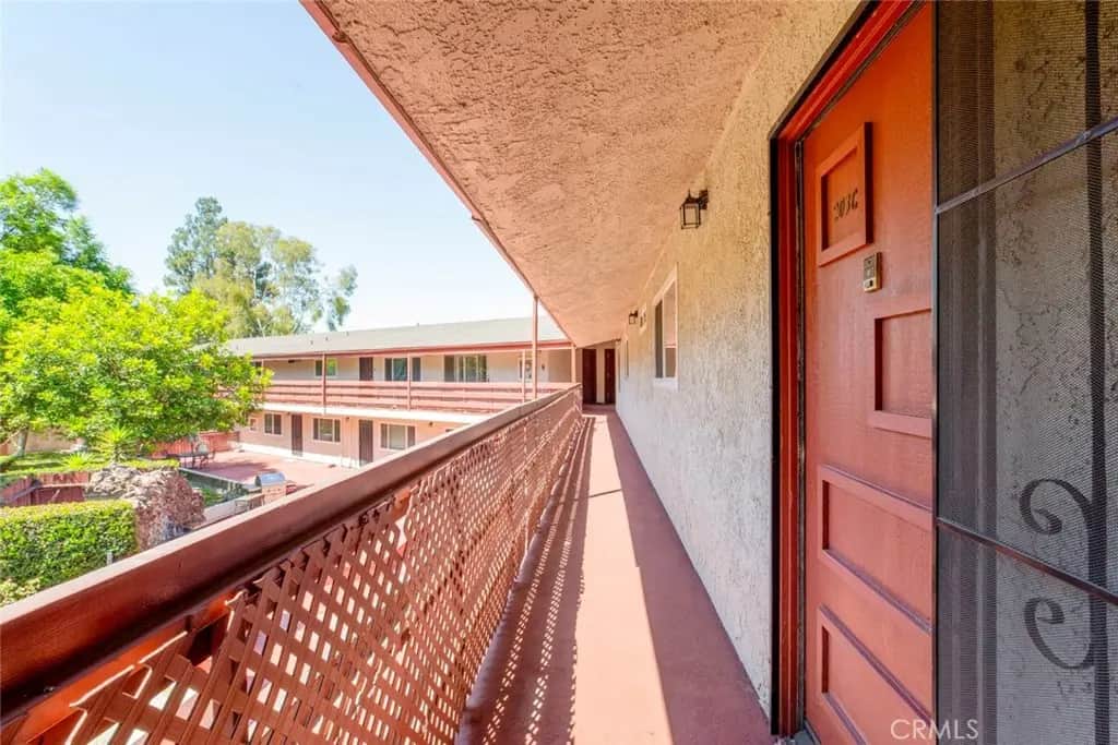 1523 E Windsor 203C, Glendale, CA — listing photo 1
