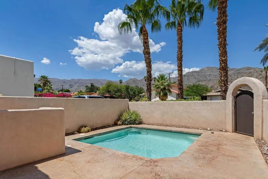 54220 Avenida Carranza, La Quinta, CA — listing photo 1