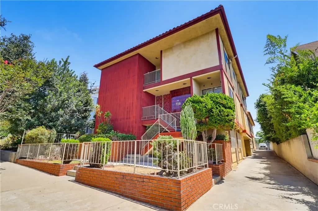 728 E Kensington, Los Angeles, CA — listing photo 1