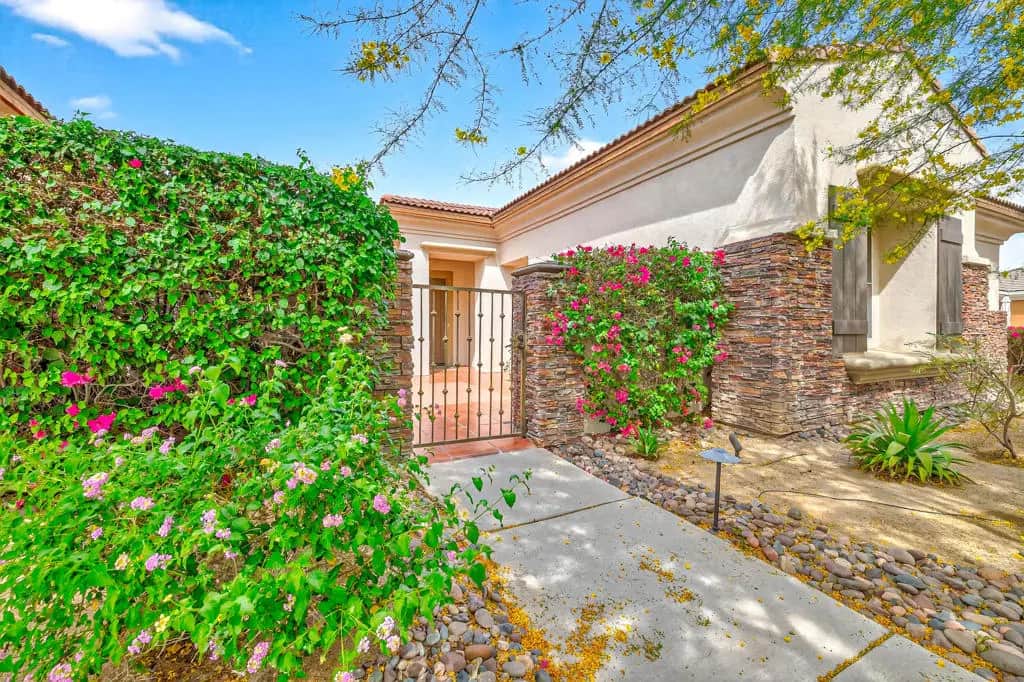 120 Tesori Drive, Palm Desert, CA — listing photo 1
