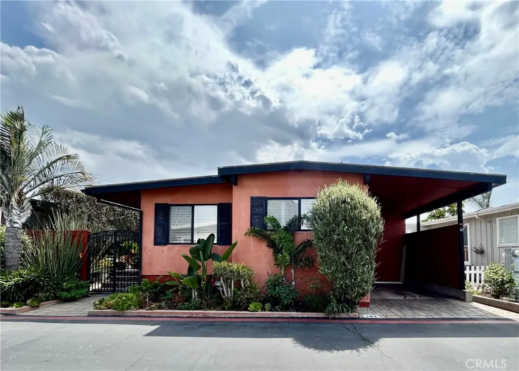 Homes Under 500k in Newport Beach