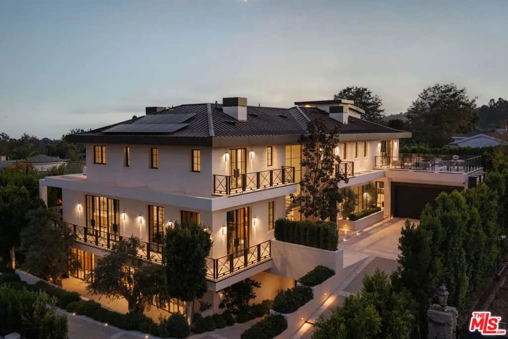 721 N Bonhill Road, Los Angeles, CA — listing photo 1