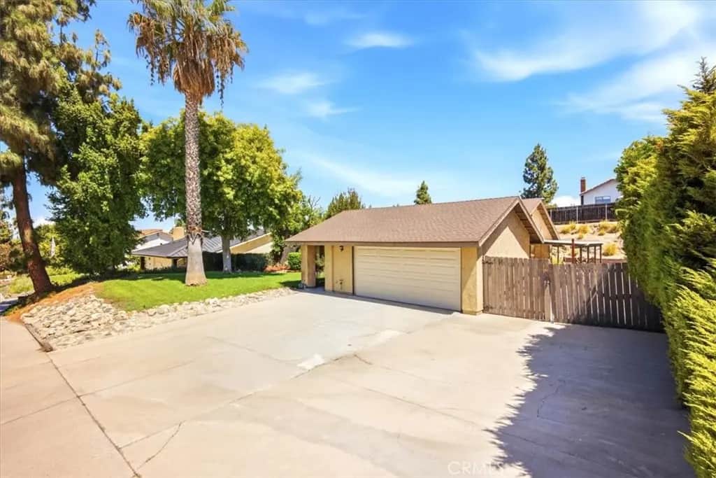 6544 Rycroft, Riverside, CA — listing photo 1