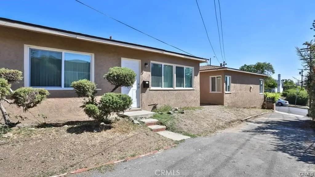 1877 S Cloverdale, Los Angeles, CA — listing photo 1