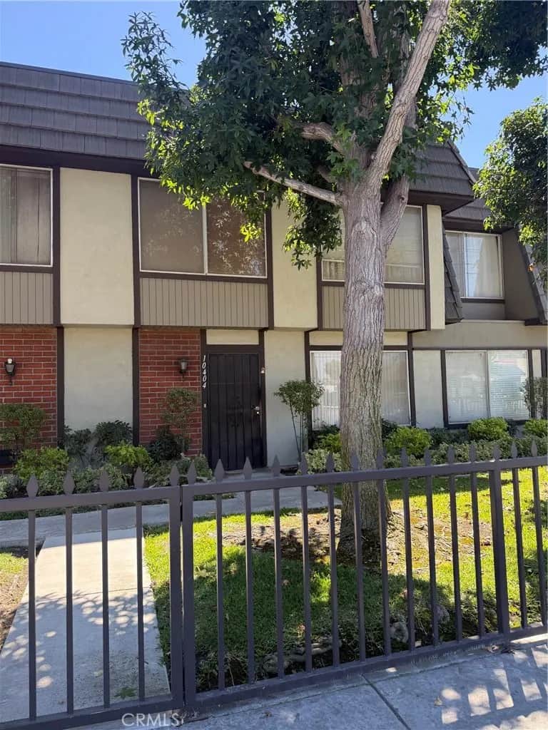 10404 Artesia Boulevard, Bellflower, CA — listing photo 1