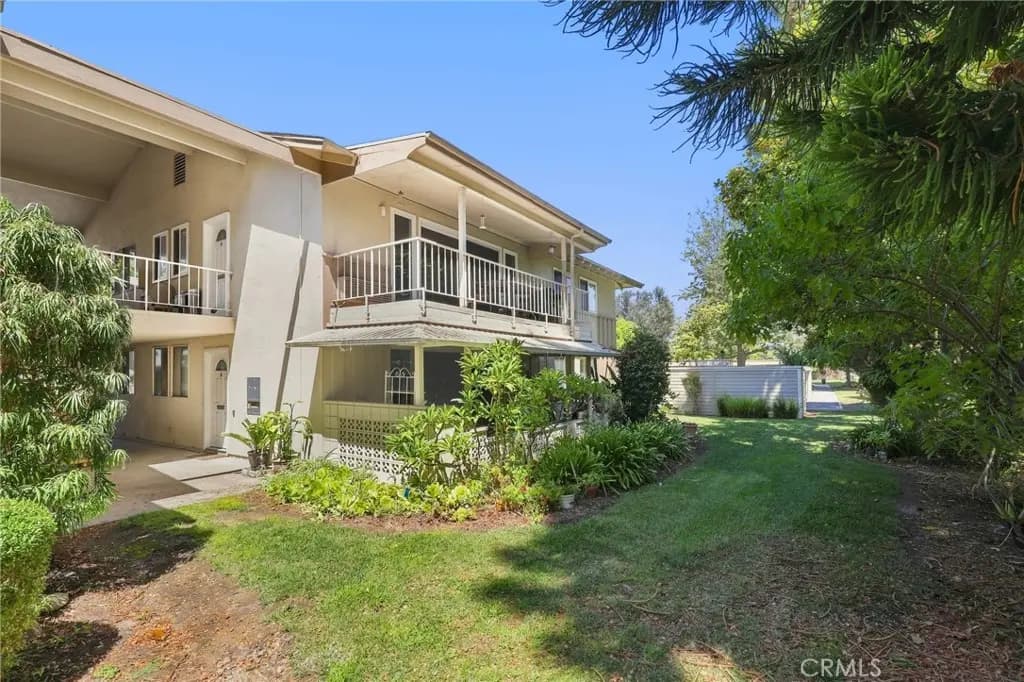 36 Calle Aragon U, Laguna Woods, CA — listing photo 1
