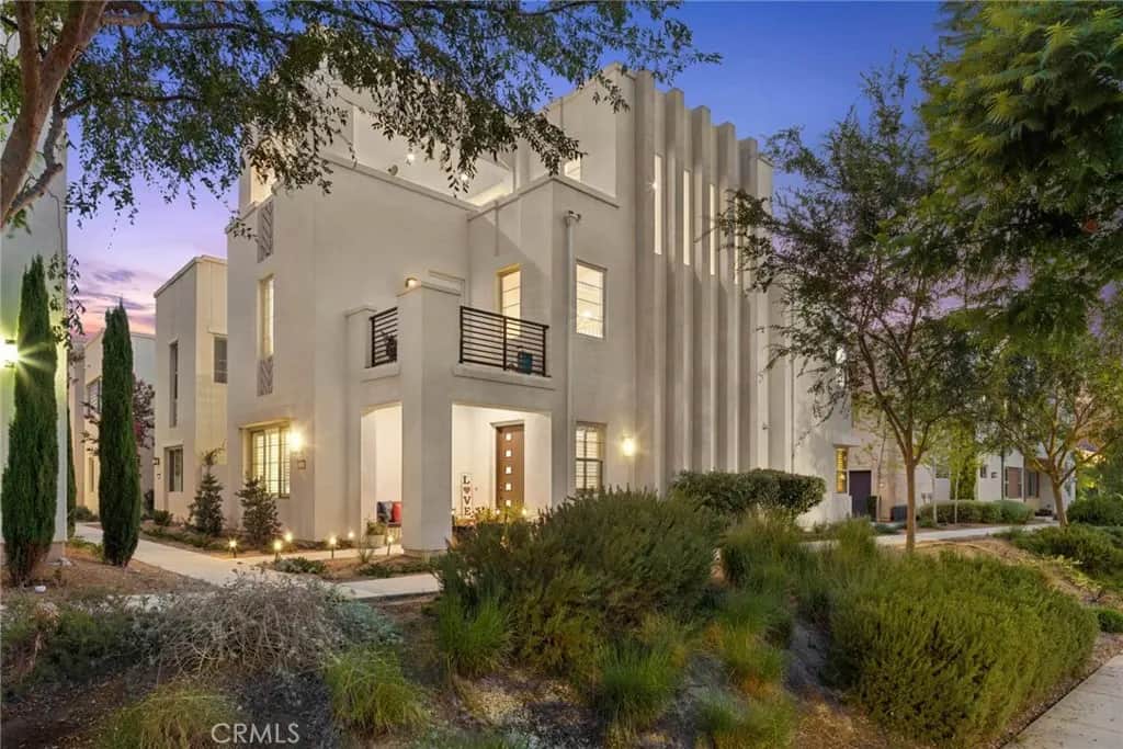 111 Stellar, Irvine, CA — listing photo 1