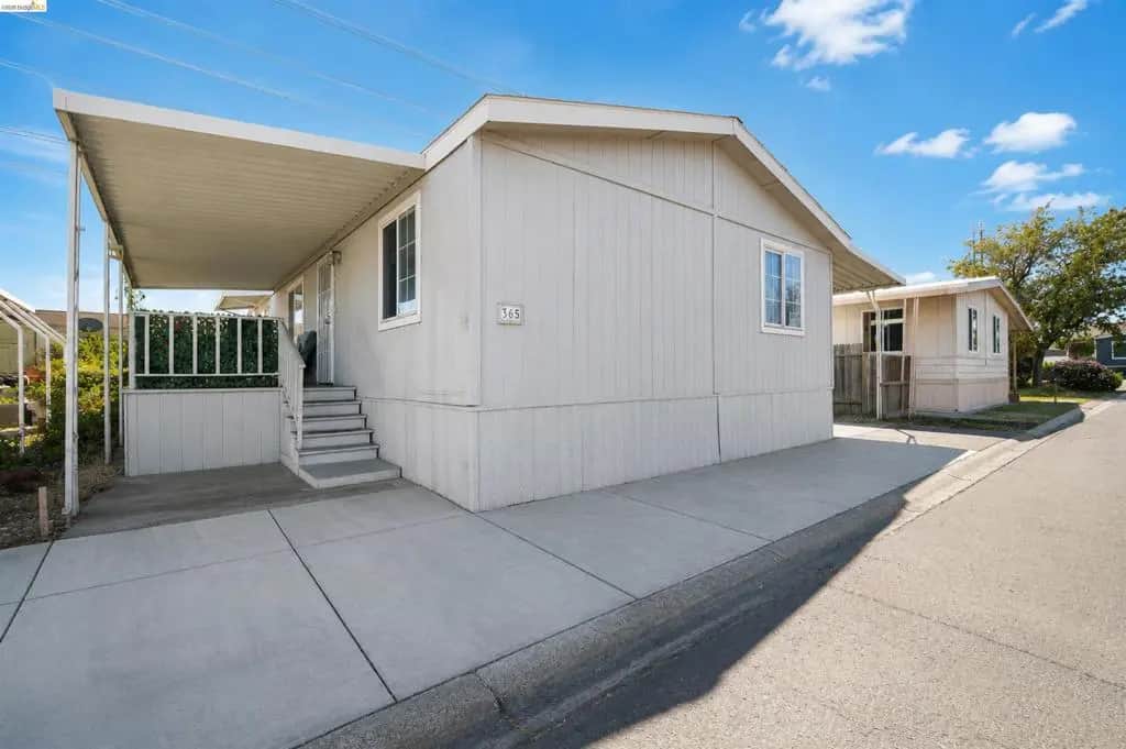 365 Stonyford Dr, Pittsburg, CA — listing photo 1