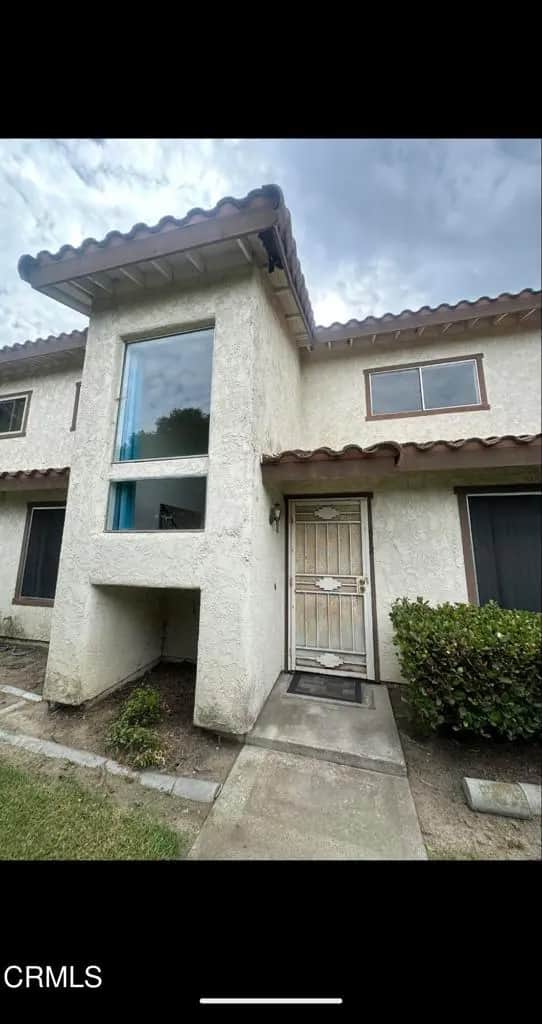 512 E Bard Road, Oxnard, CA — listing photo 1