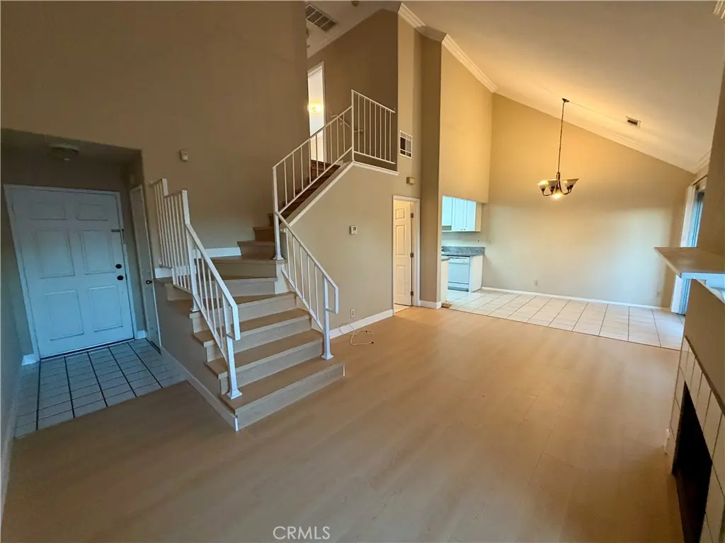1371 S Park Avenue C, Pomona, CA — listing photo 1