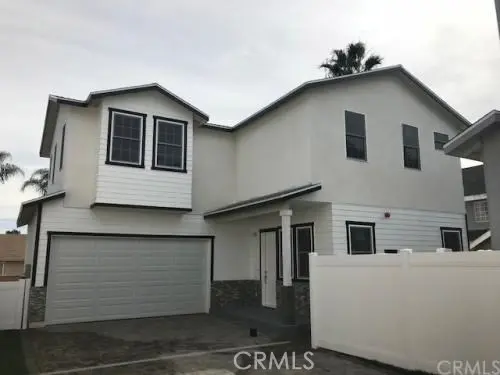1810 Pomona Avenue, Costa Mesa, CA — listing photo 1