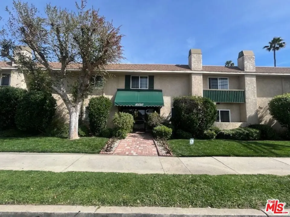 10540 Balboa Boulevard 125, Granada Hills, CA — listing photo 1