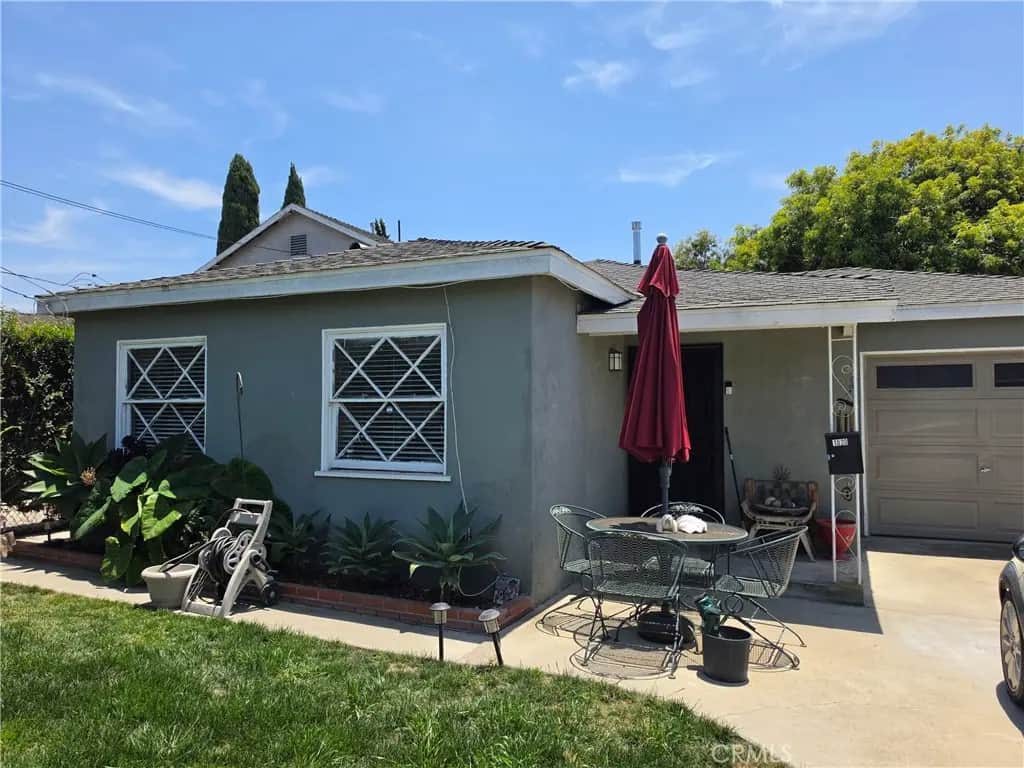 1020 W 220th, Torrance, CA — listing photo 1