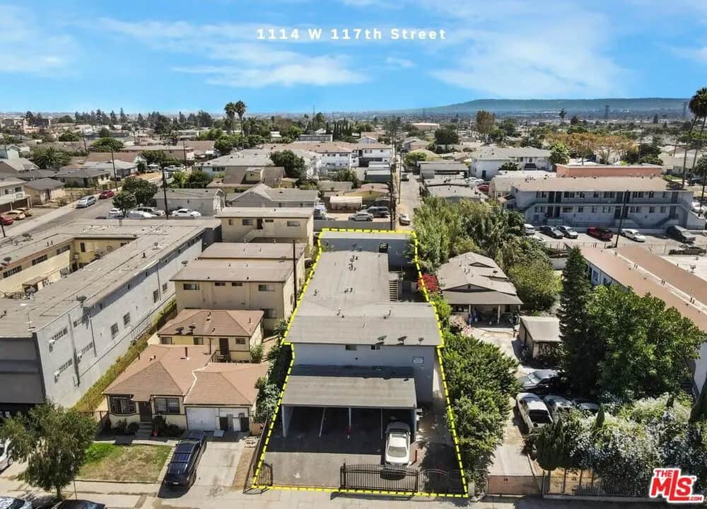 1114 W 117th Street, Los Angeles, CA — listing photo 1