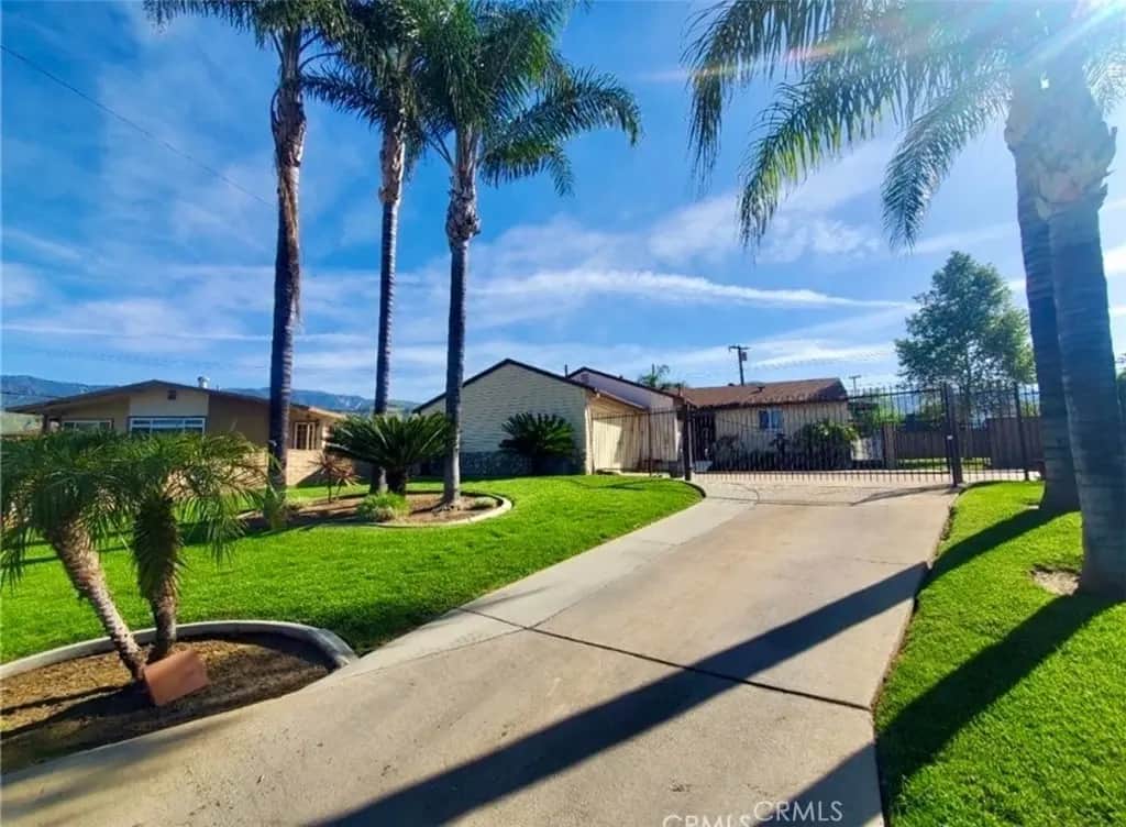 6093 Merito, San Bernardino, CA — listing photo 1
