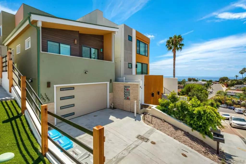 1243 1245 Van Nuys St., San Diego, CA — listing photo 1
