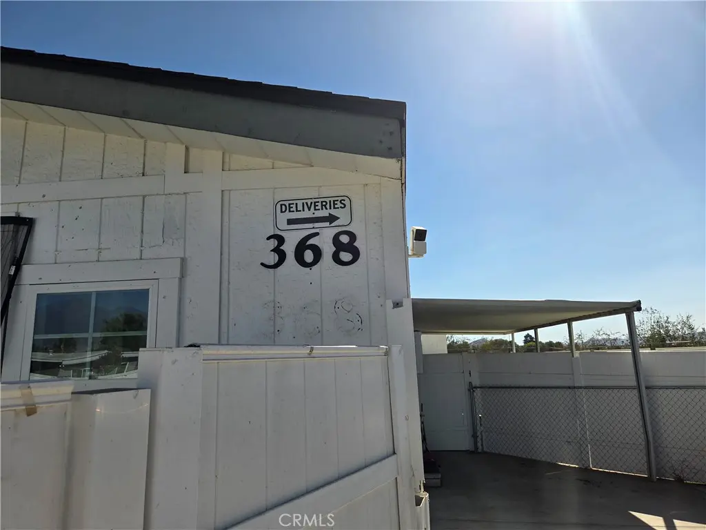 368 Pepperwood, San Jacinto, CA — listing photo 1