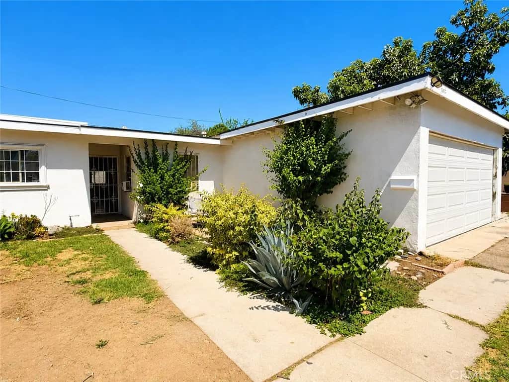 14937 Oswald, Los Angeles, CA — listing photo 1