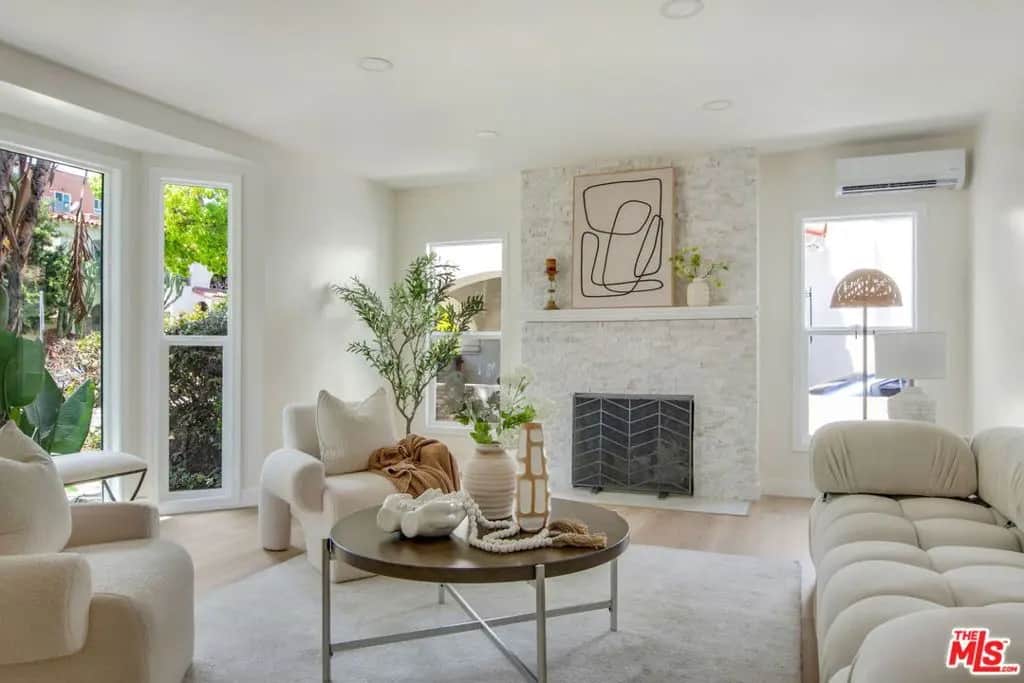 4248 Mcclung Drive, Los Angeles, CA — listing photo 1
