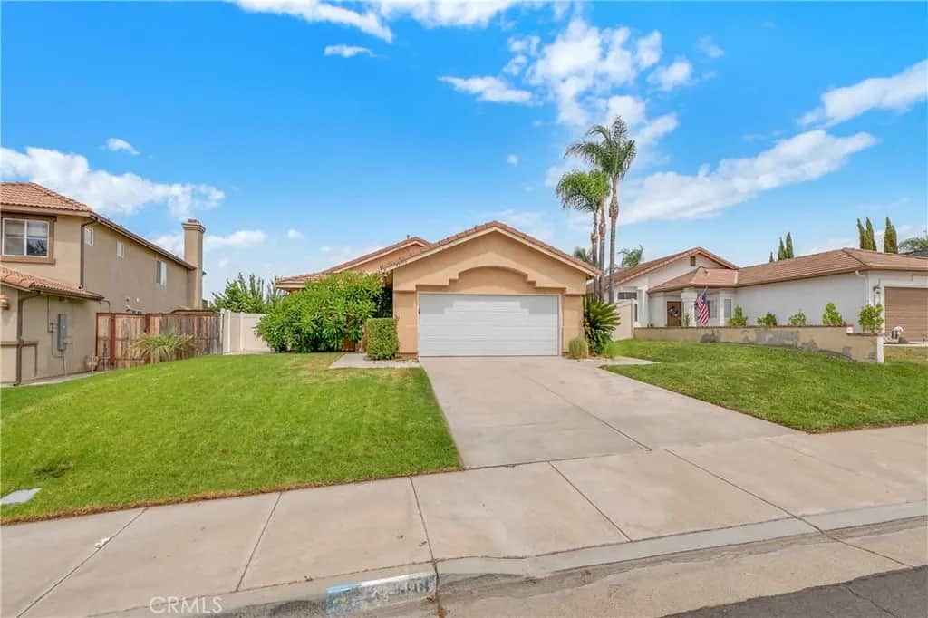 33408 Calle Cantu, Temecula, CA — listing photo 1