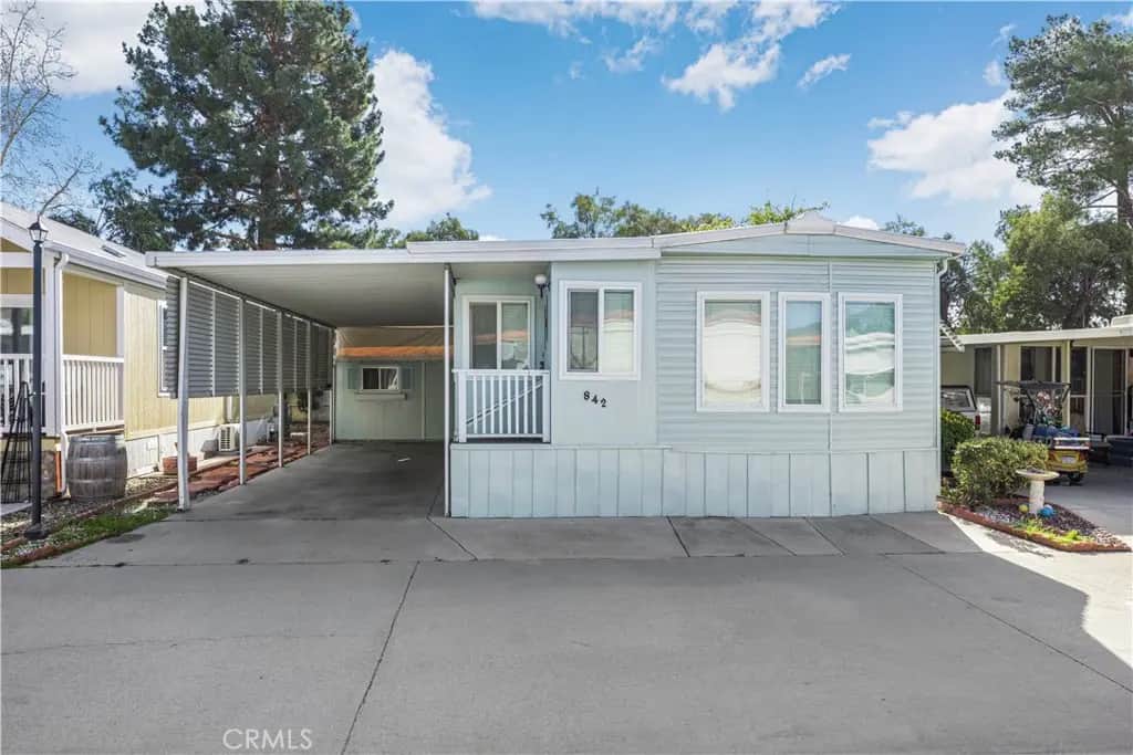 842 Acorn Dr, San Jacinto, CA — listing photo 1