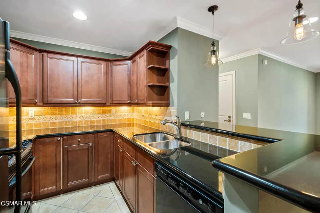 23663 Park Capri 144, Calabasas, CA — listing photo 1