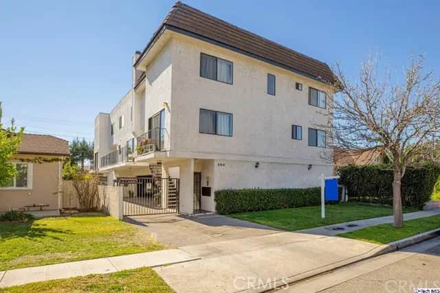 464 W Lexington Drive 3, Glendale, CA — listing photo 1