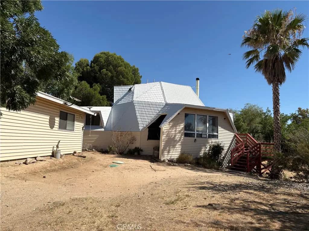 16810 Winona Street, Victorville, CA — listing photo 1