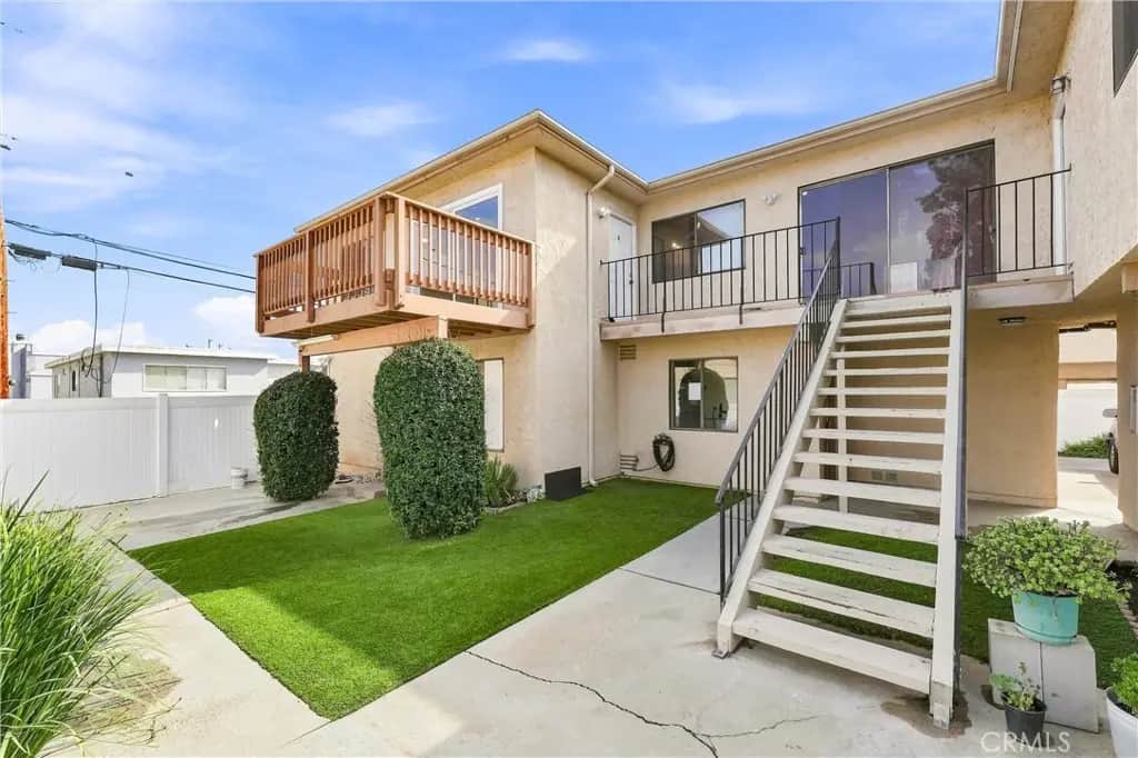 7751 Newman 4, Huntington Beach, CA — listing photo 1