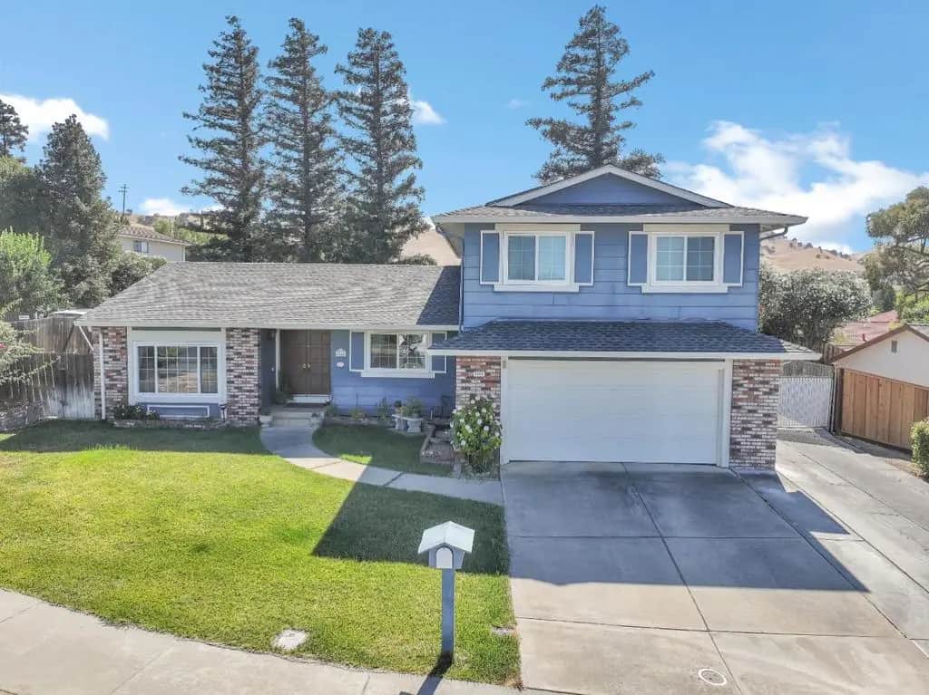 2353 Silver Creek Circle, Antioch, CA — listing photo 1